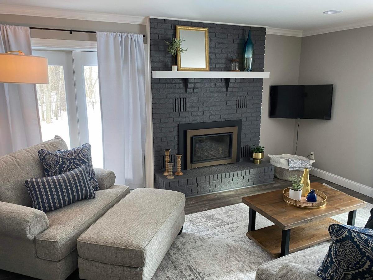 Suite with Lake View